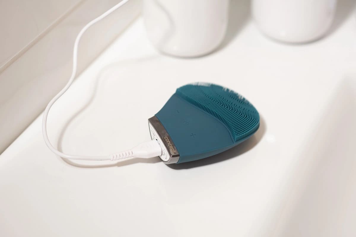 Concept Čisticí kartáček na pleť SONIVIBE SK9000 - náhled 4
