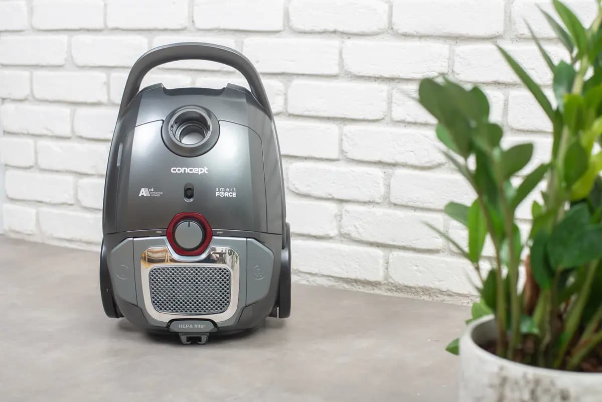 Concept Sáčkový vysavač 4A REAL FORCE 700 W VP8290 - náhled 3