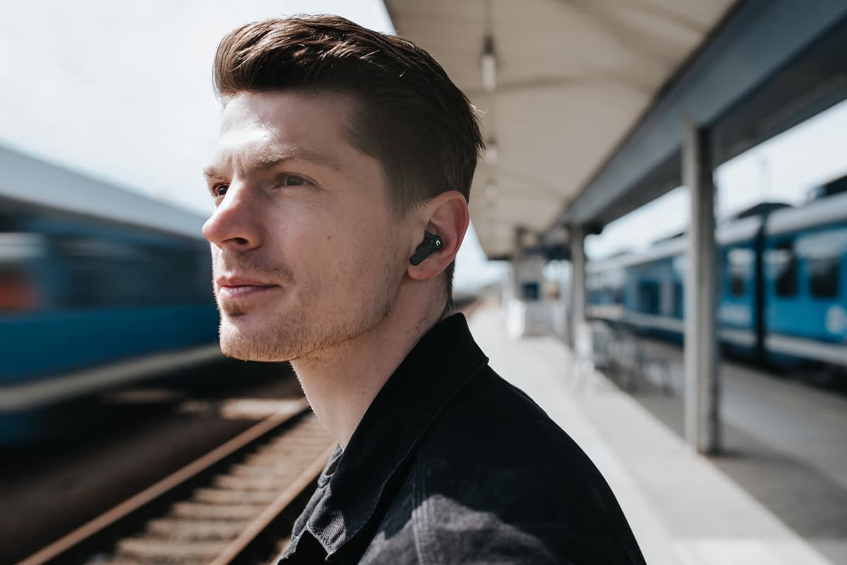 Concept Bezdrátová sluchátka SoundJoy True Wireless TW8010 black - náhled 4