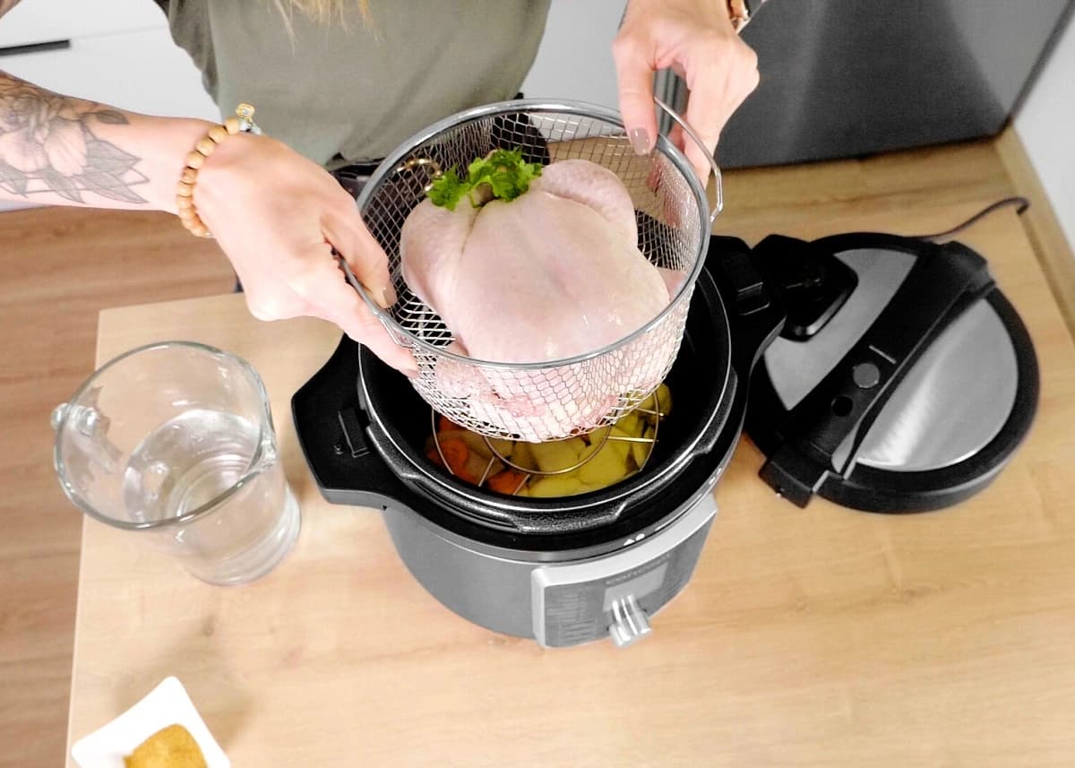 Concept Multifunkční tlakový hrnec s Air Fry poklicí COOKERY CK8000 - náhled 4